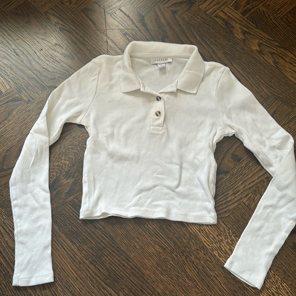 Top shop white cropped polo. Size 0. Very good condition.